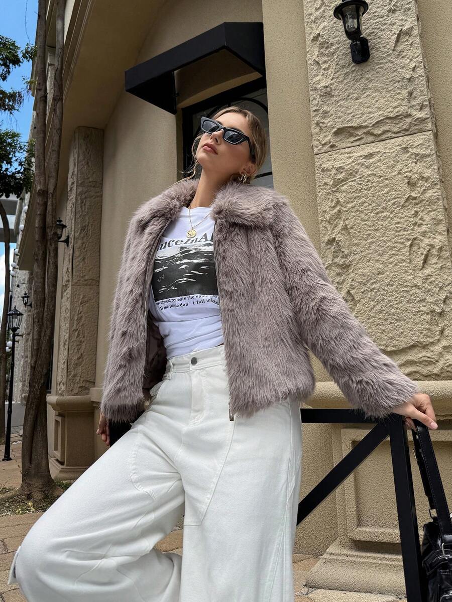 Elvomia™ Midnight Coat