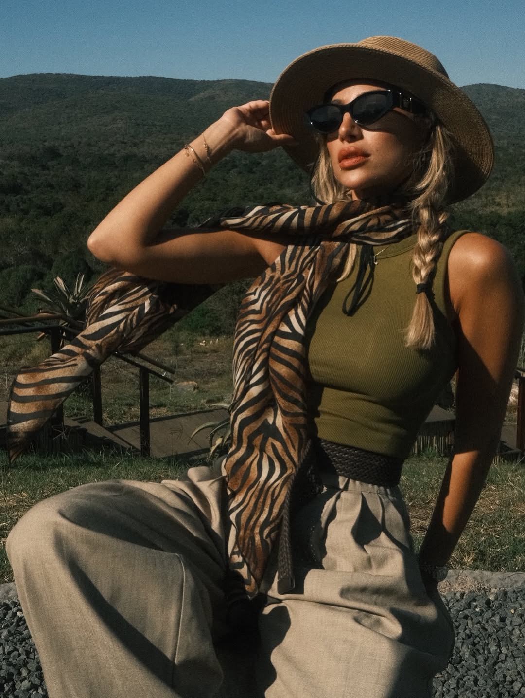 Tom Herrjacka Med Puffermönster